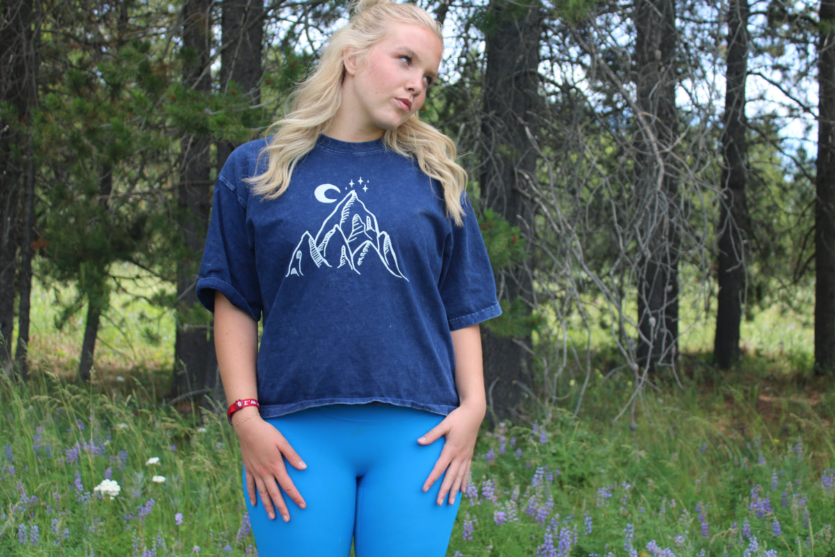 Oversized Single Peak With Stars T-Shirt