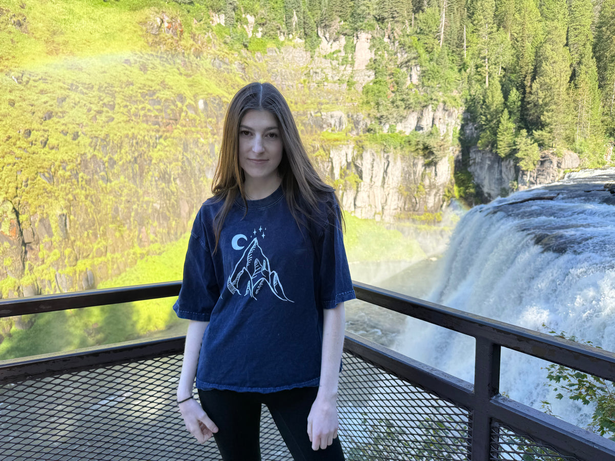 Oversized Single Peak With Stars T-Shirt